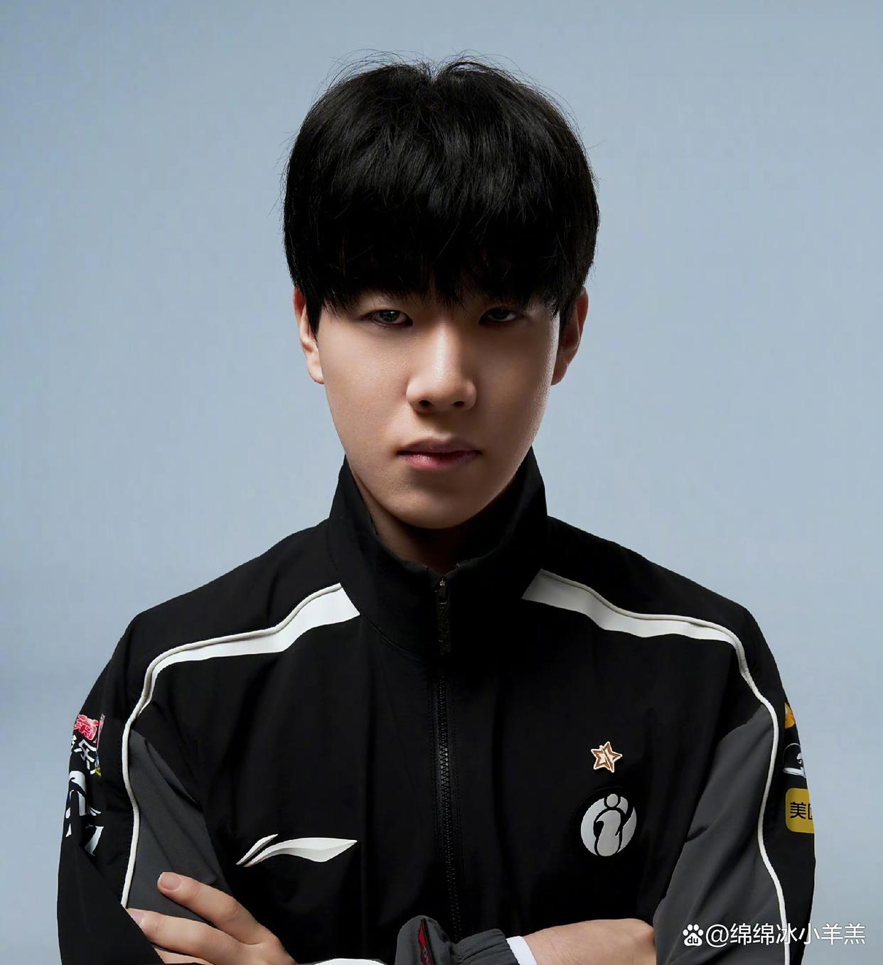 刚刚！Faker在法国队比赛中关键助攻TheShy与60激战热火分钟，比利亚雷亚尔临场应变备战葡超的简单介绍